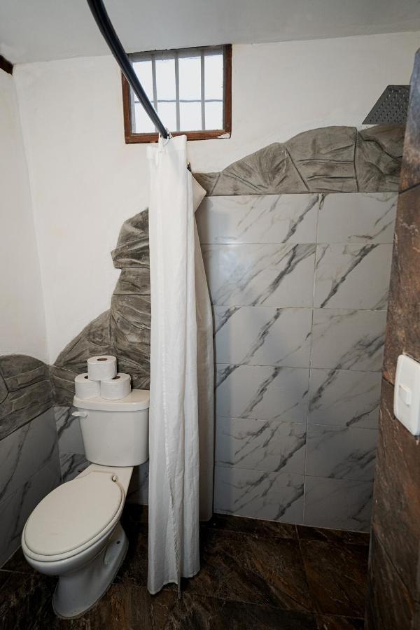 Hostal Olmito Canoa Bagian luar foto