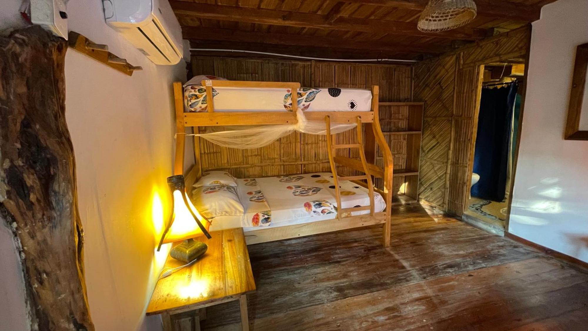 Hostal Olmito Canoa Bagian luar foto